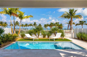 Brand New Luxury Oceanfront Home w Pool, 38' Slip